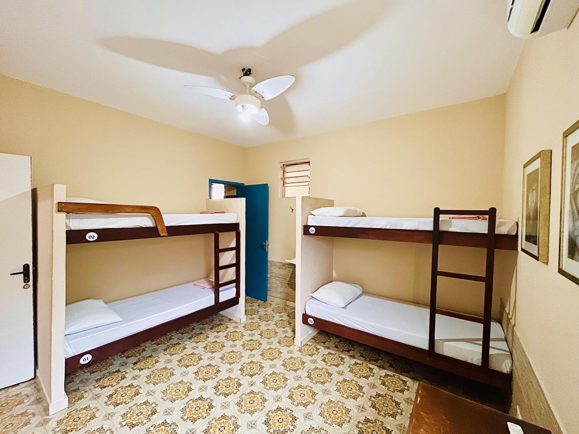 Guaruja Hostel Rom bilde